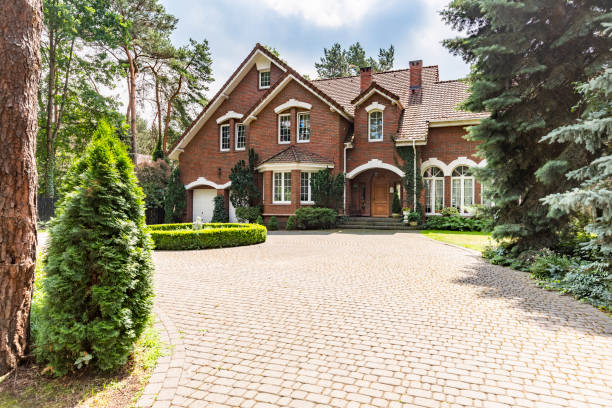 Trusted South St Paul, MN Driveway Pavers Experts
